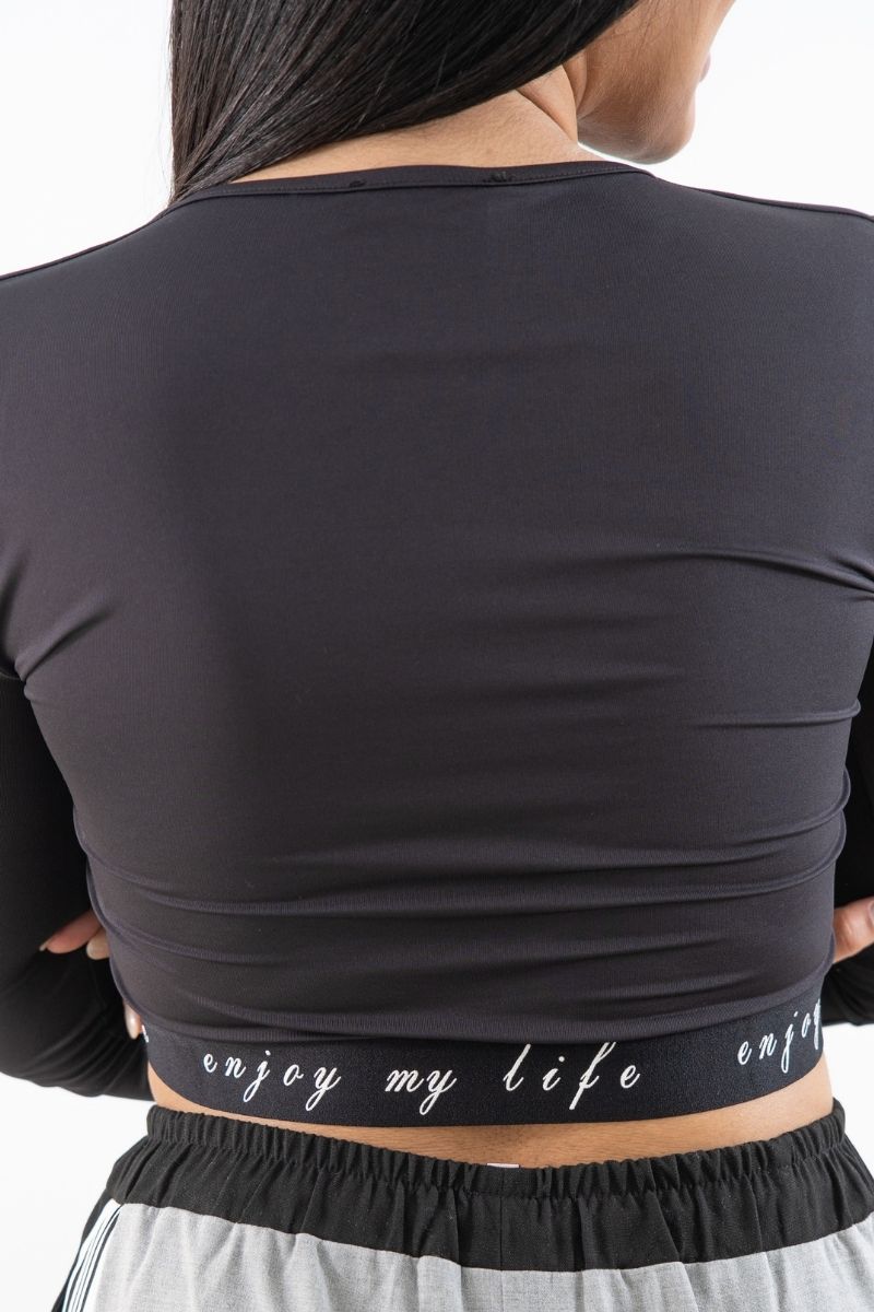 Crop Top Negro Manga Larga "Enjoy Life"