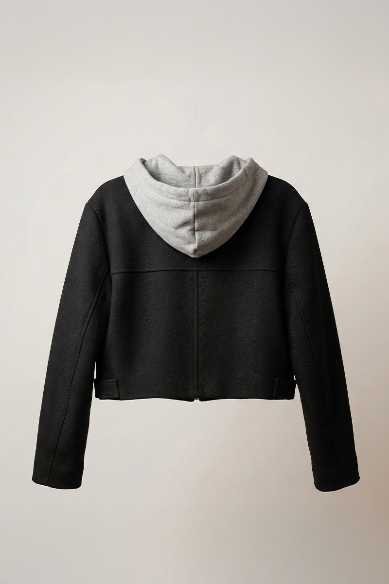 Abrigo Crop con Capucha Removible y Bolsillos Frontales