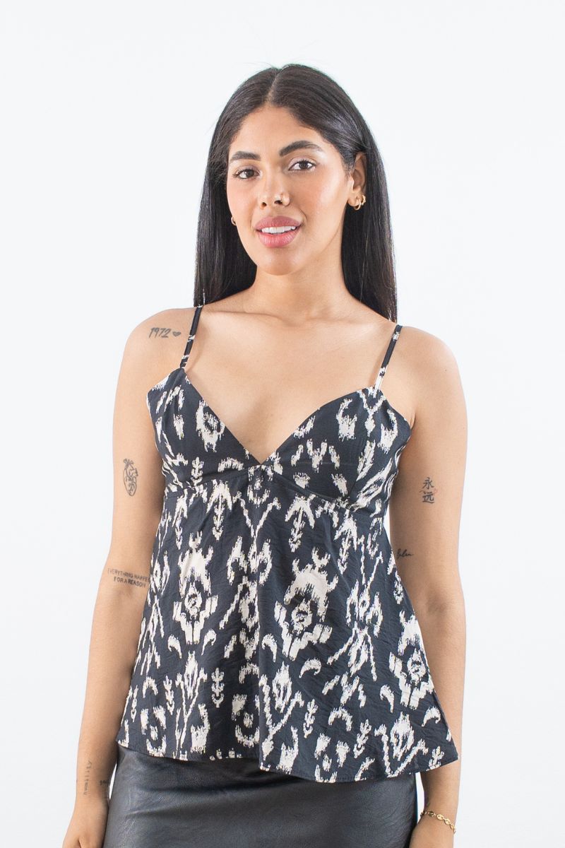 Set De Blusa y Falda Siyah