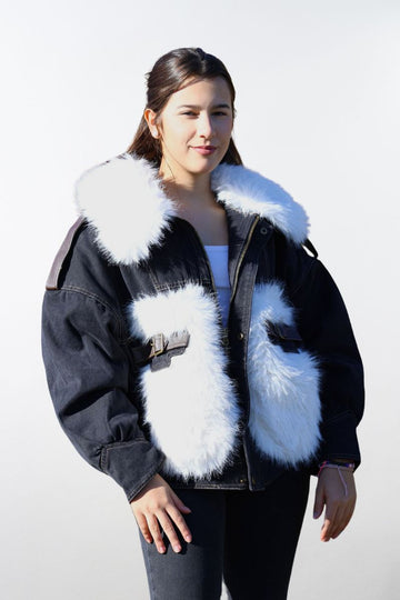 Chaqueta Denim Negra Oversize con Pelo Sintético Blanco