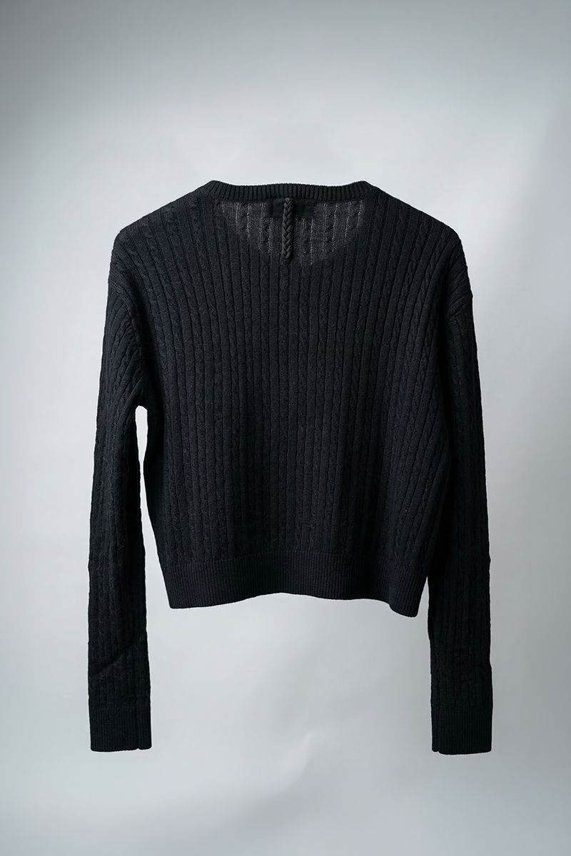 Sweater  con Lazos Decorativos y Textura Trenzada